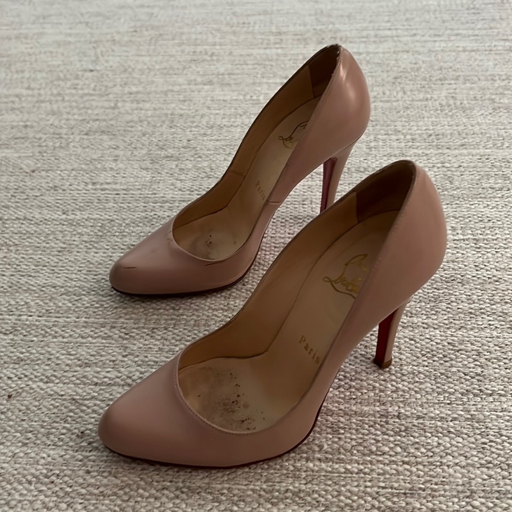 Christian Louboutin Tan Heels Size 6.5
